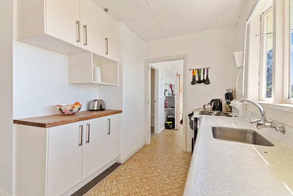 Pakawau Beach House - Golden Bay Holiday Home Bagian luar foto