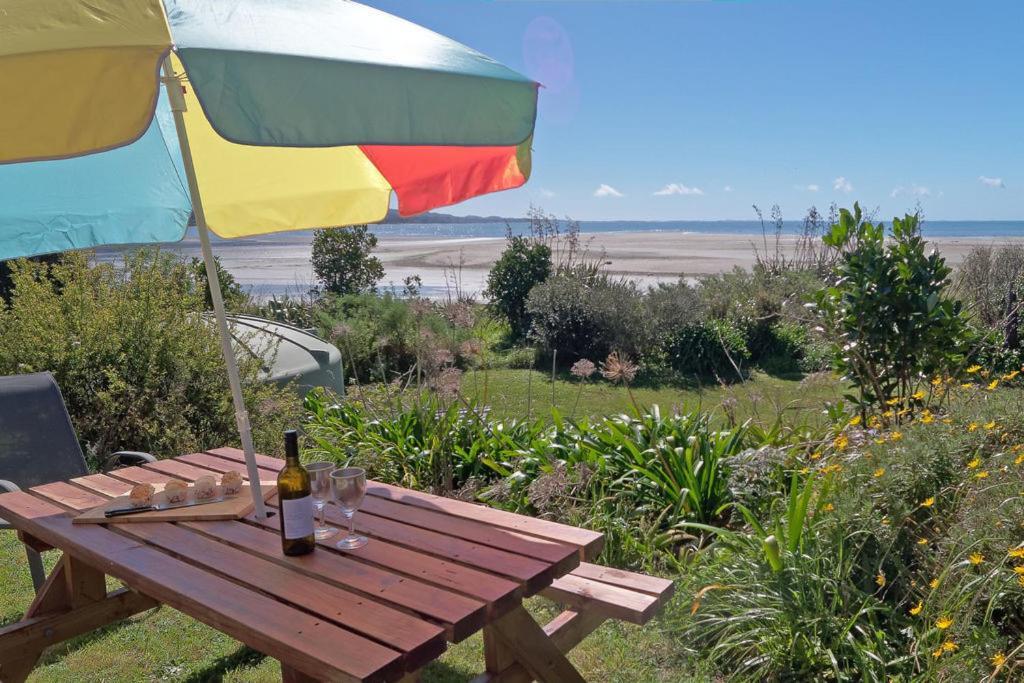 Pakawau Beach House - Golden Bay Holiday Home Bagian luar foto