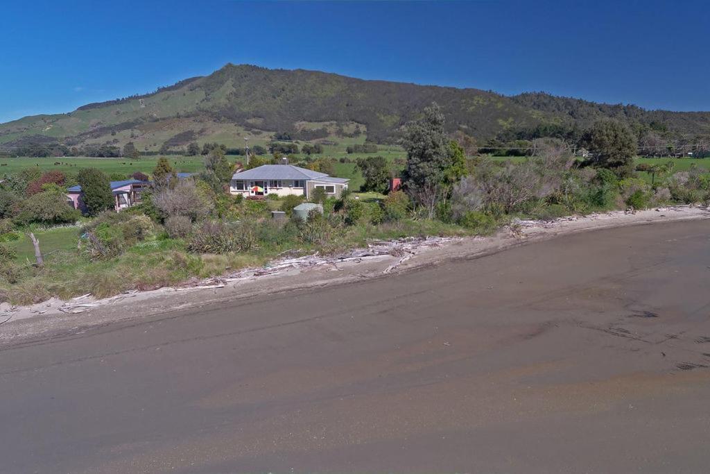 Pakawau Beach House - Golden Bay Holiday Home Bagian luar foto