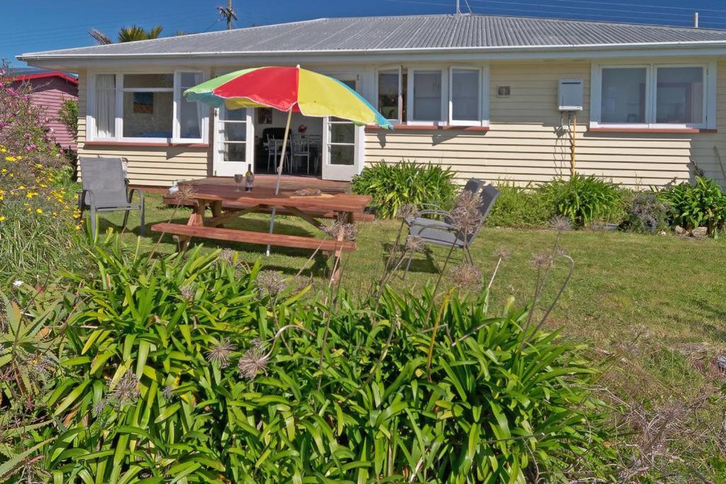 Pakawau Beach House - Golden Bay Holiday Home Bagian luar foto