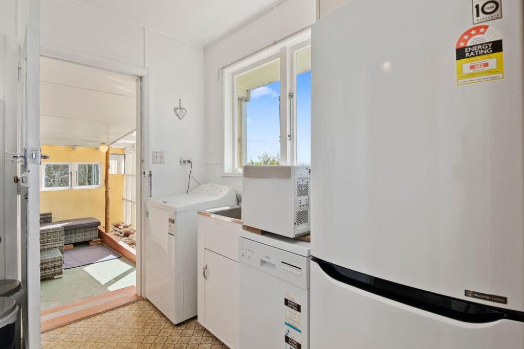 Pakawau Beach House - Golden Bay Holiday Home Bagian luar foto
